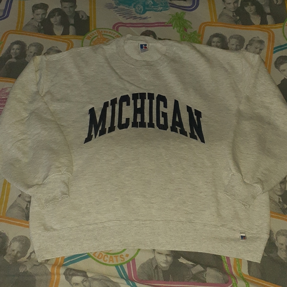 90s Russell Athletic Michigan Wolverines Crewneck Sweatshirt Vintage U of M